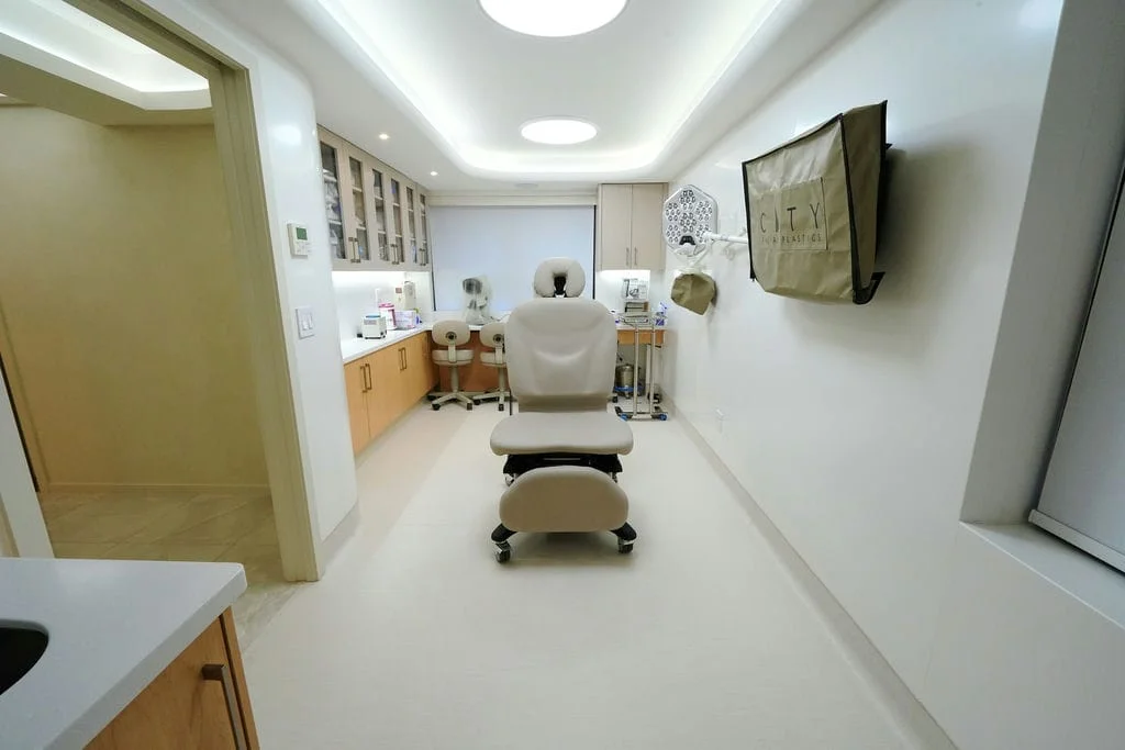 Linkov Hair Loss Transplant Before/Afters Photo Studio